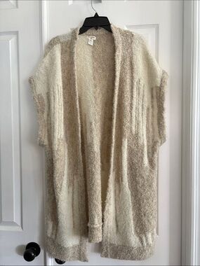 World Market Cozy Open Front Women's One Size Cardigan Sweater sleeveless poncho